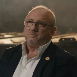 Виктор Лидер